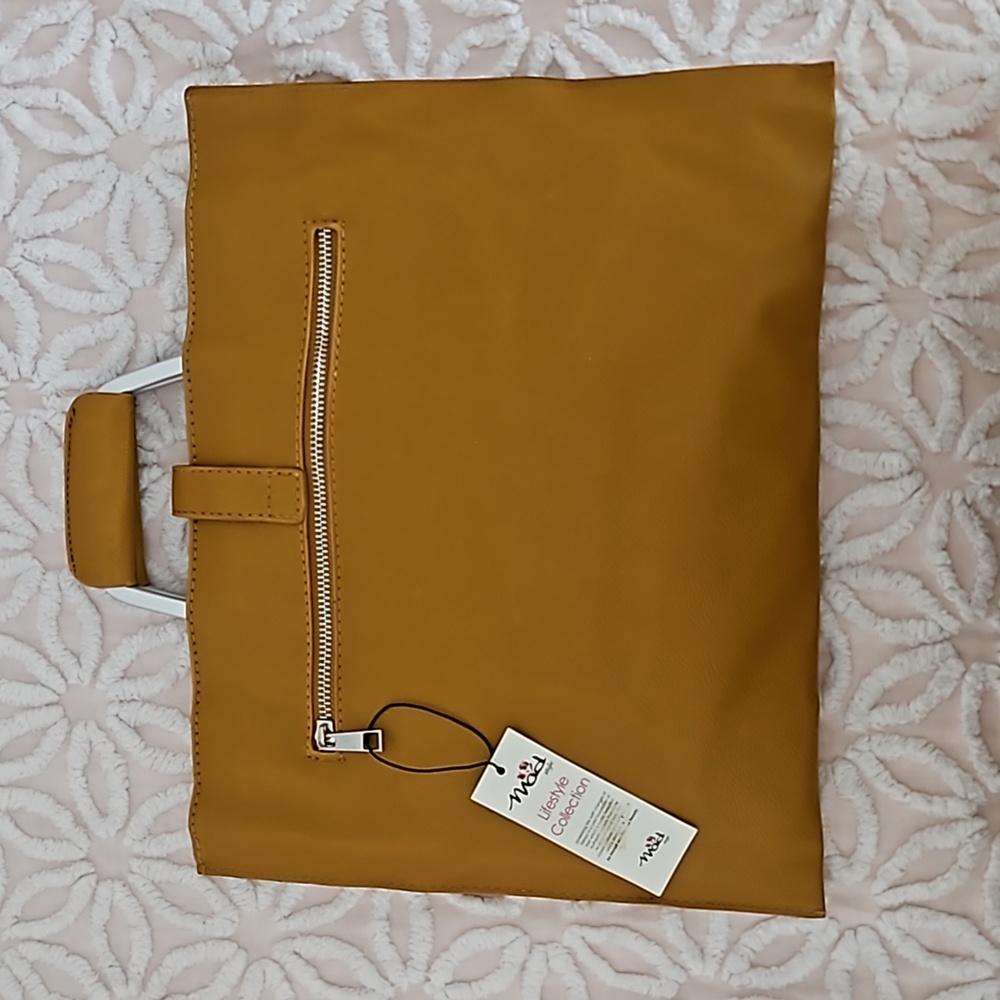 NWTvMOD Mustard Slim Handbag or Crossbody Bag